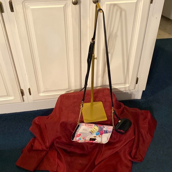 Luv Betsey Crossbody by Betsey Johnson with Gold Hardware & Ear Bud Case - Picture 9 of 12